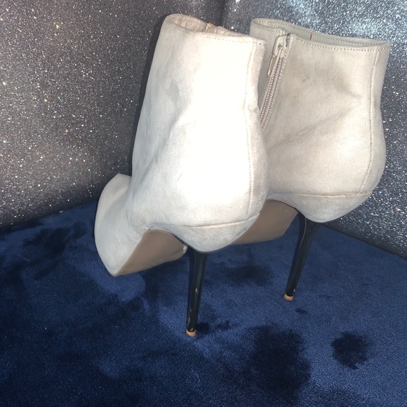 Cream Ankle Booties with Gold Heel - Picture 4 of 11